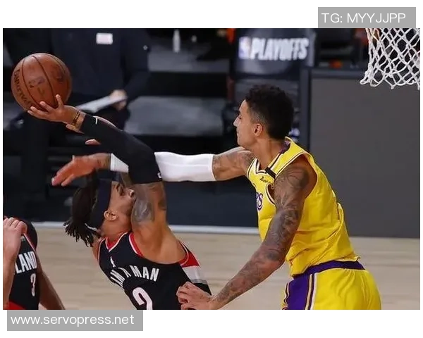 雷霆与开拓者对决精彩回顾及赛后分析展望未来比赛走势